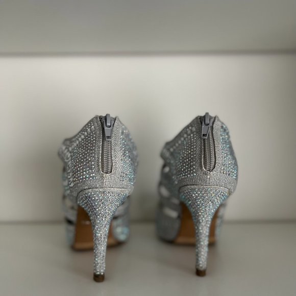 Sparkling Strappy Silver Heels - Picture 6 of 16